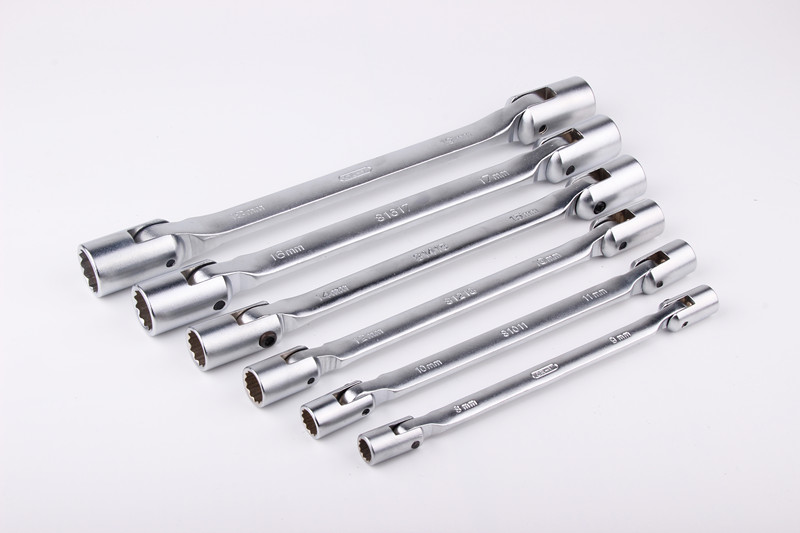 Dugókulcs porcelán